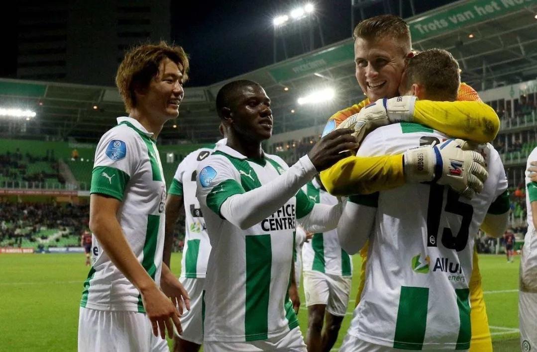 赵继伟轰下 赵继伟轰下